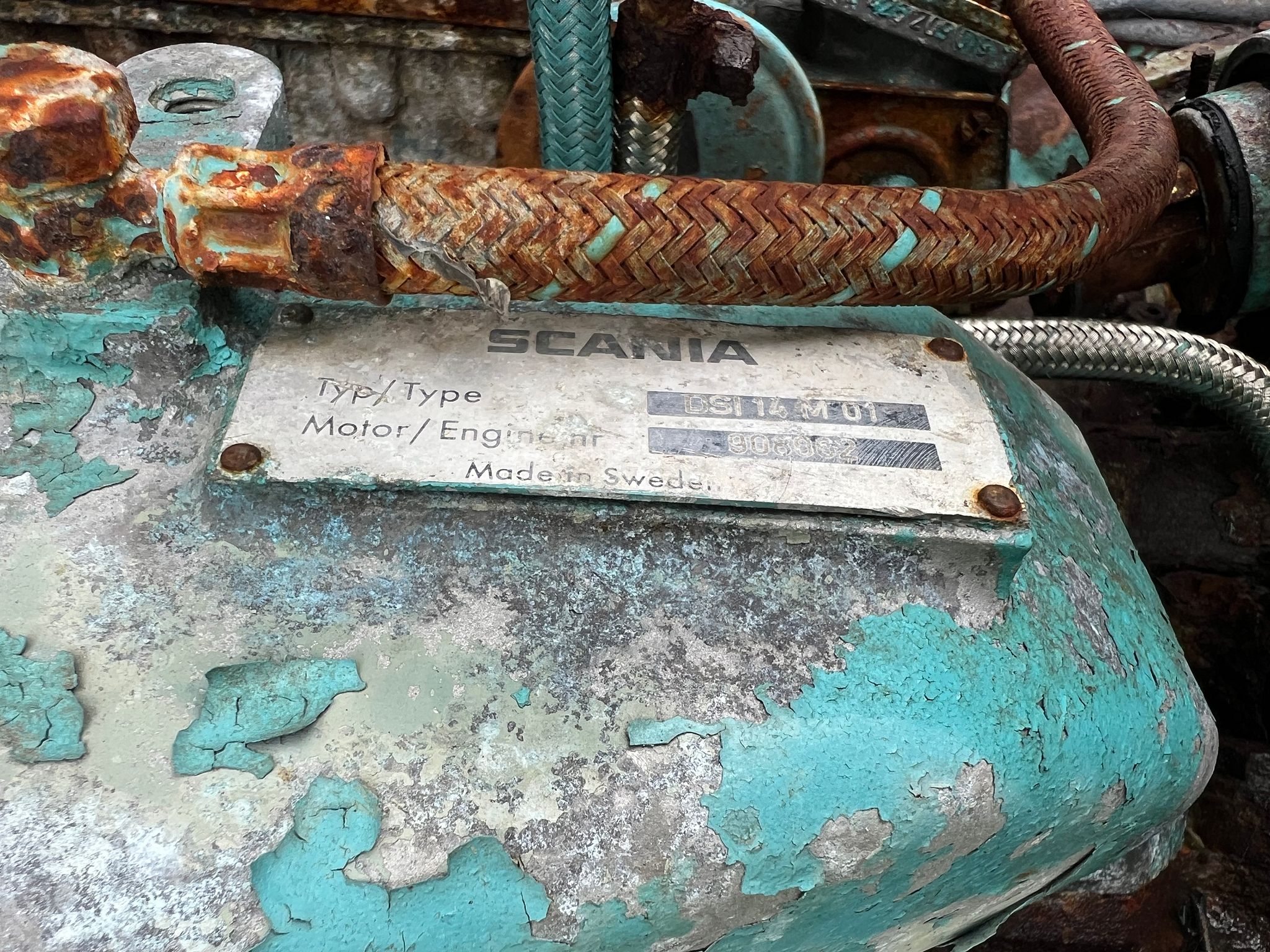 Image 8/18