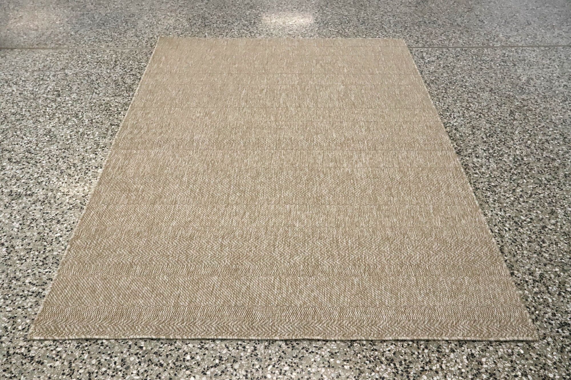 Image 1/6
