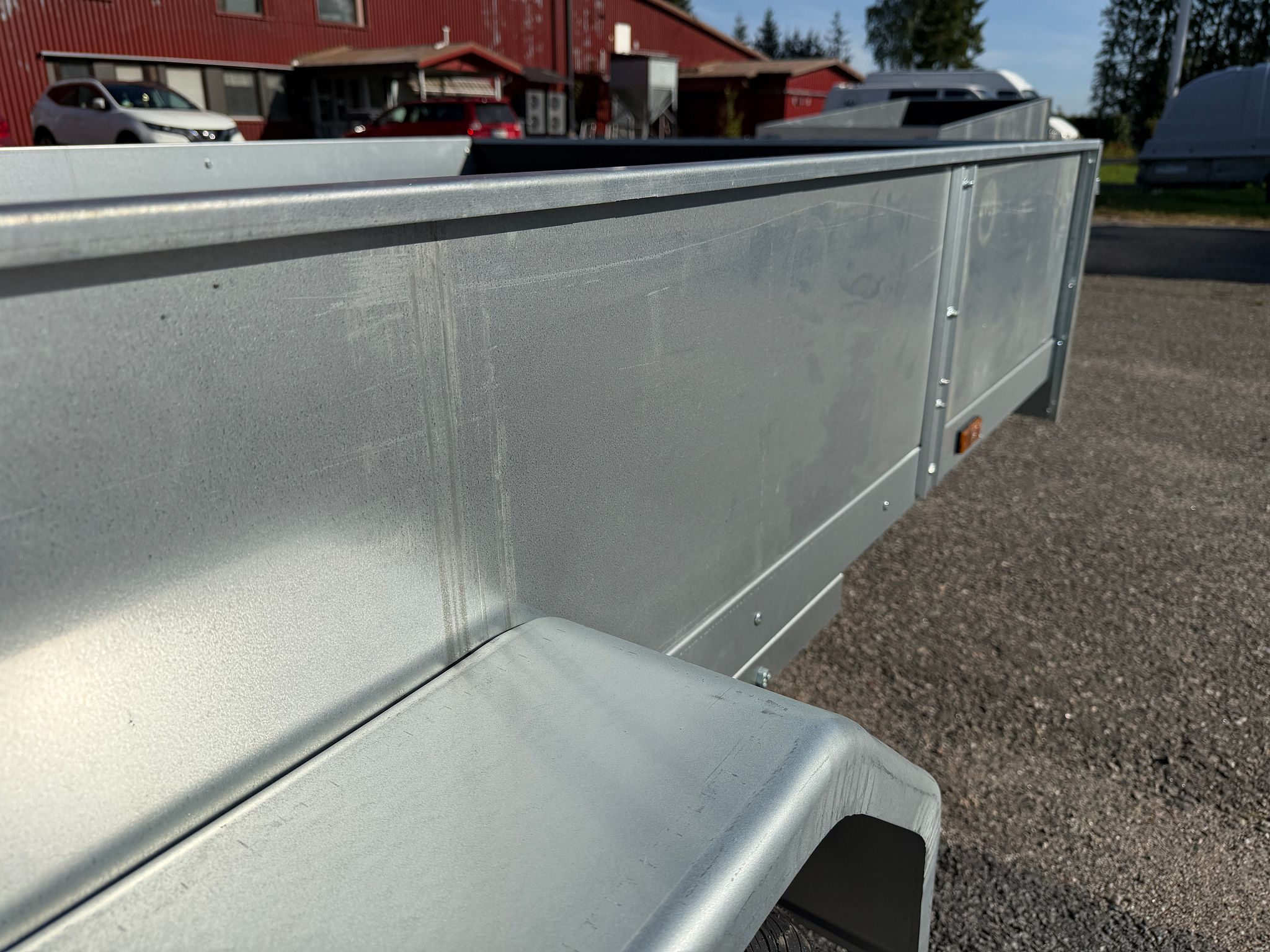 Image 8/10