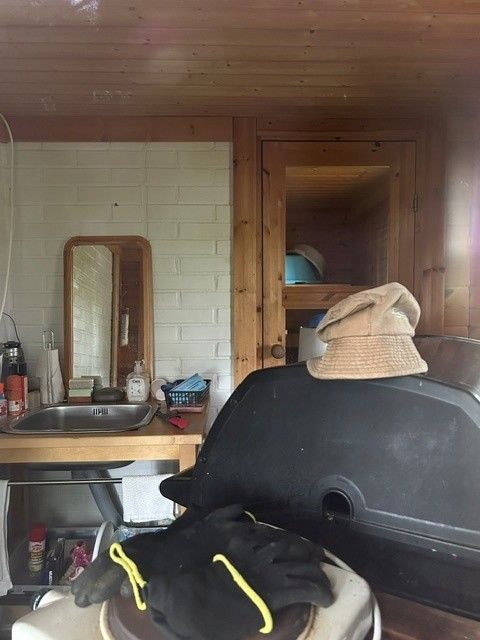 Image 9/41
