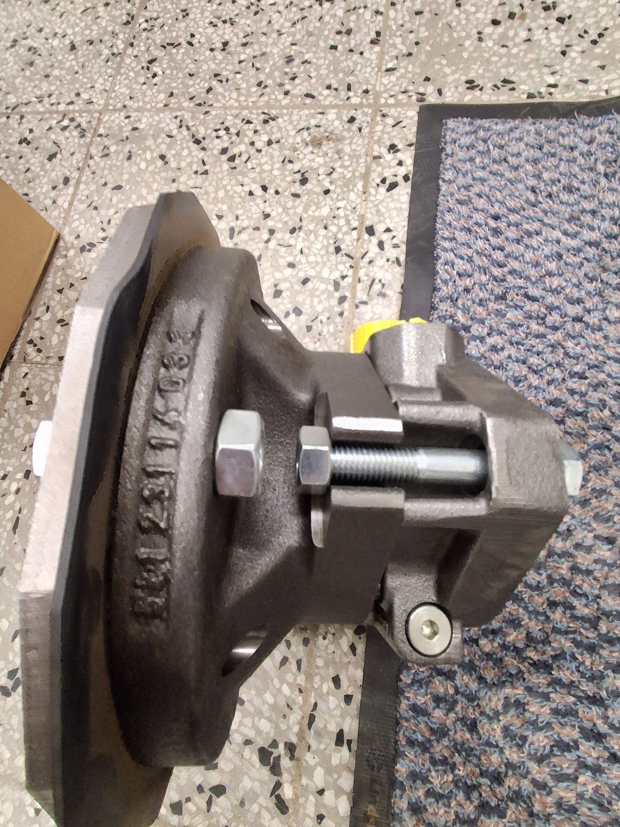 Image 5/7