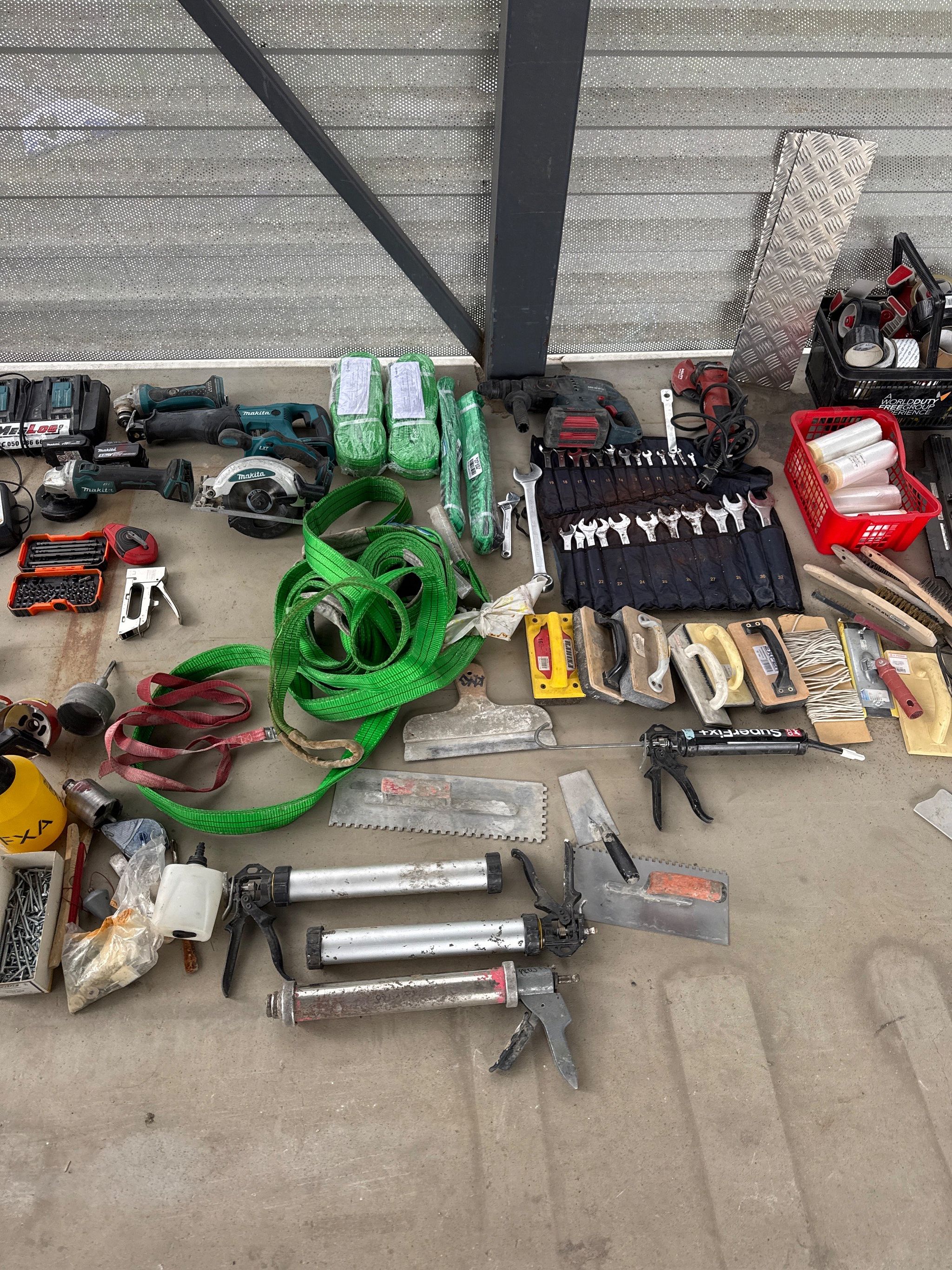 Image 4/26