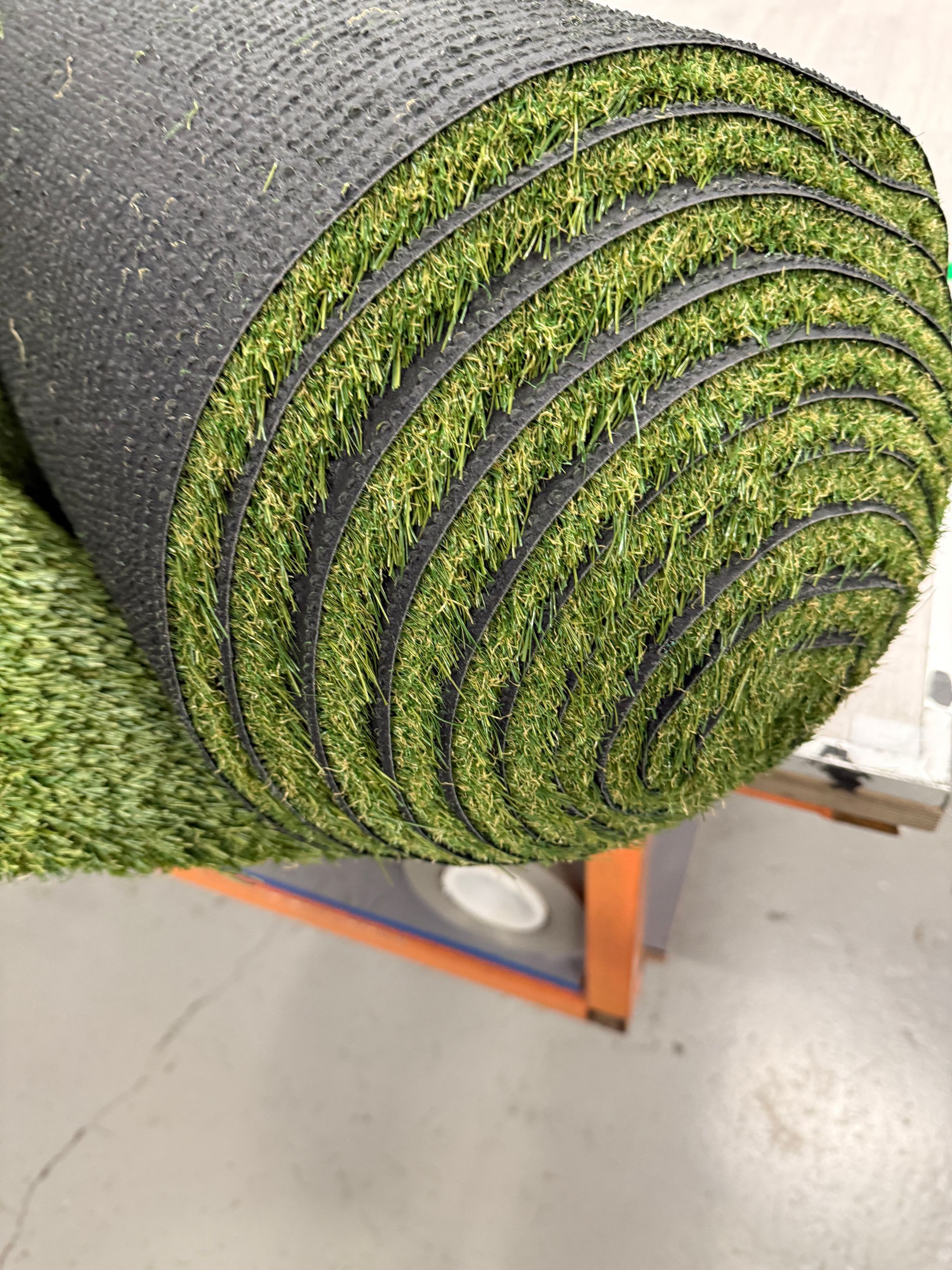 Image 6/8