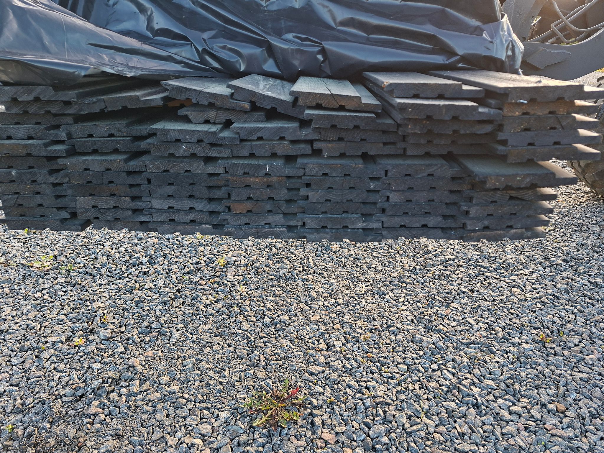 Image 1/7