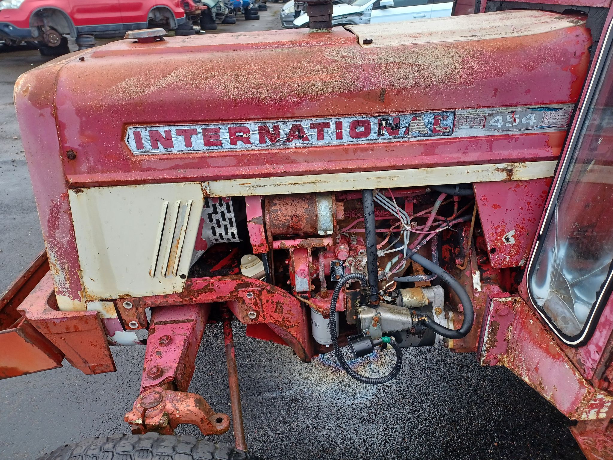 Image 11/16
