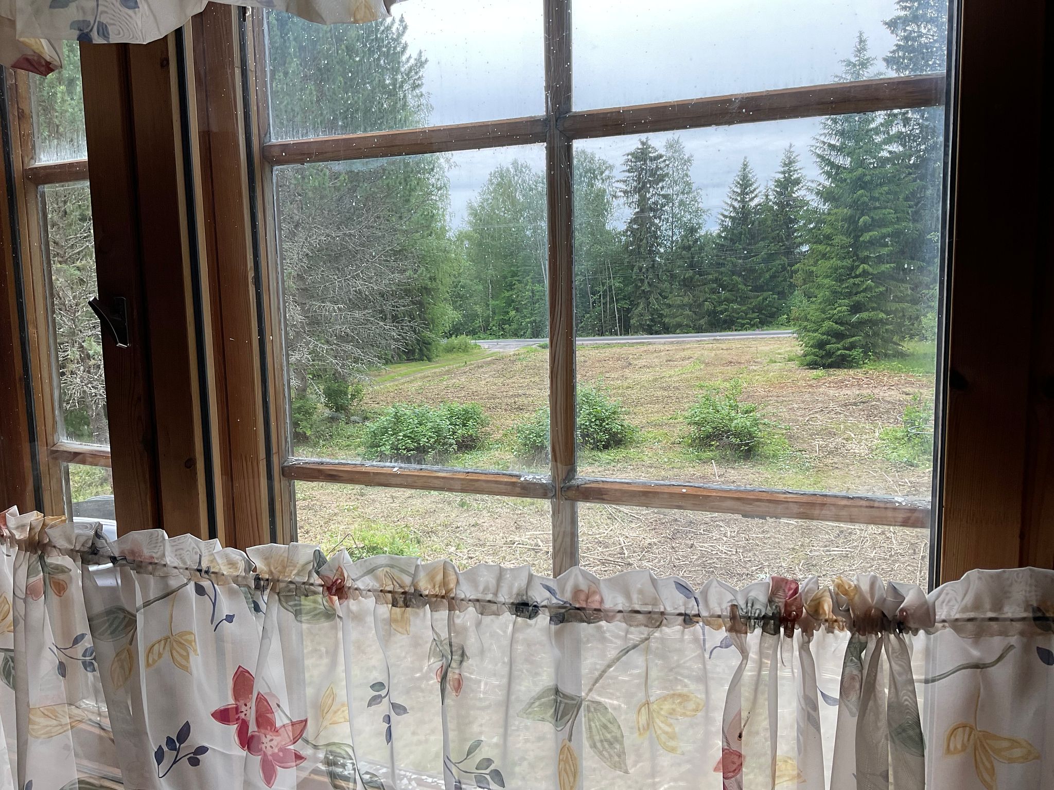 Image 10/15