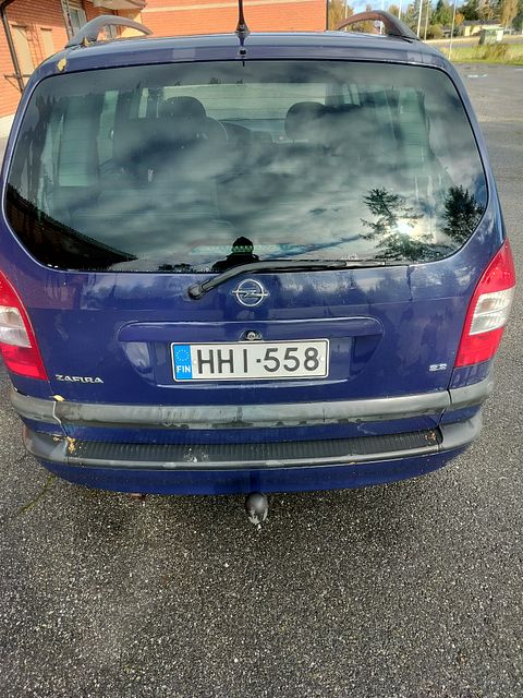 Image 3/14