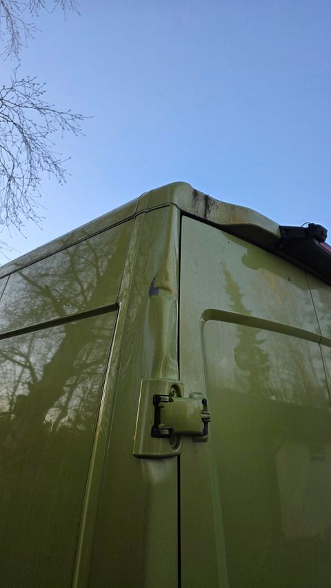 Image 6/7