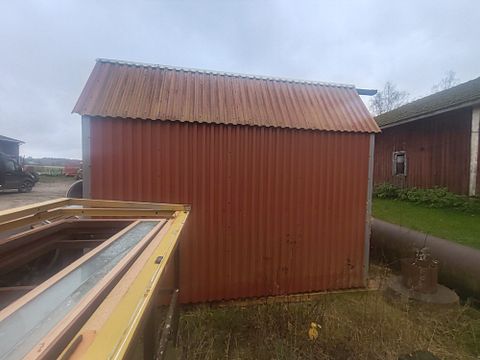Image 8/15