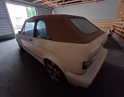 Image 3/10
