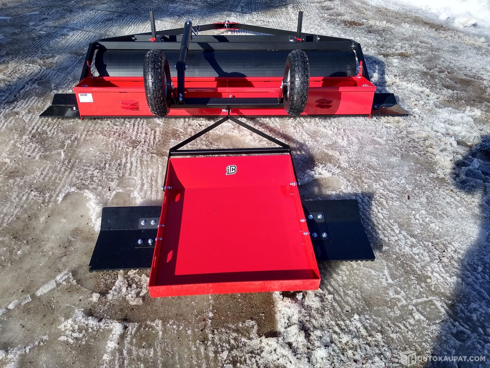 Latuhöylä Iron Baltic Tracker 230, Kouvola | Huutokaupat.com