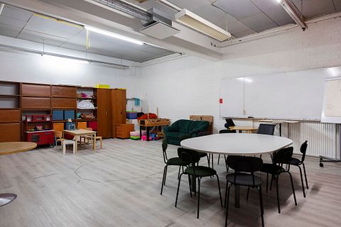 Image 29/36