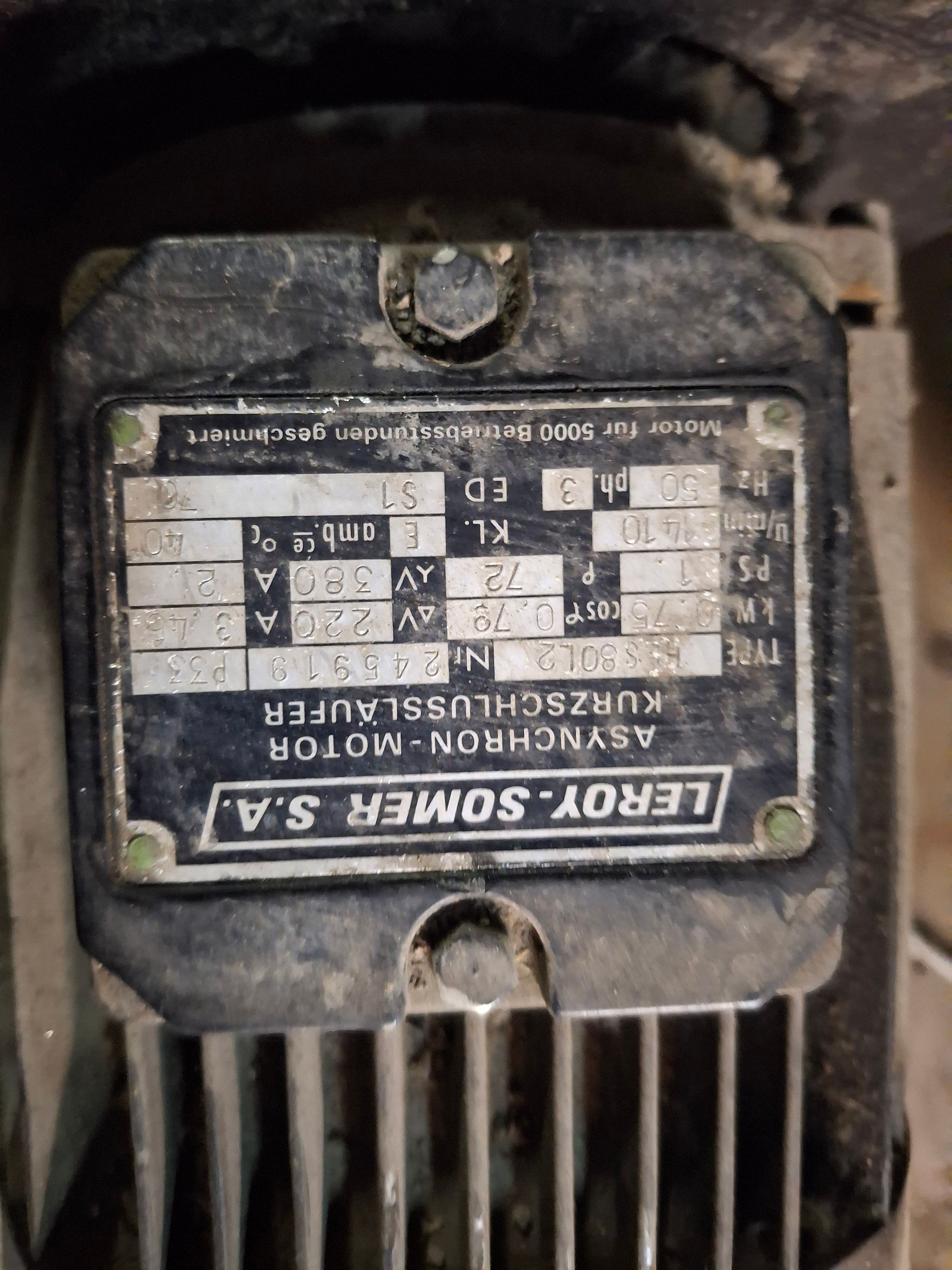Image 21/28