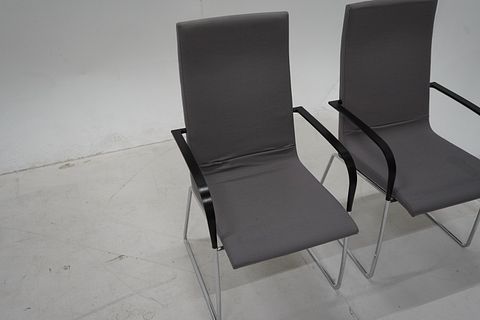 Image 8/9