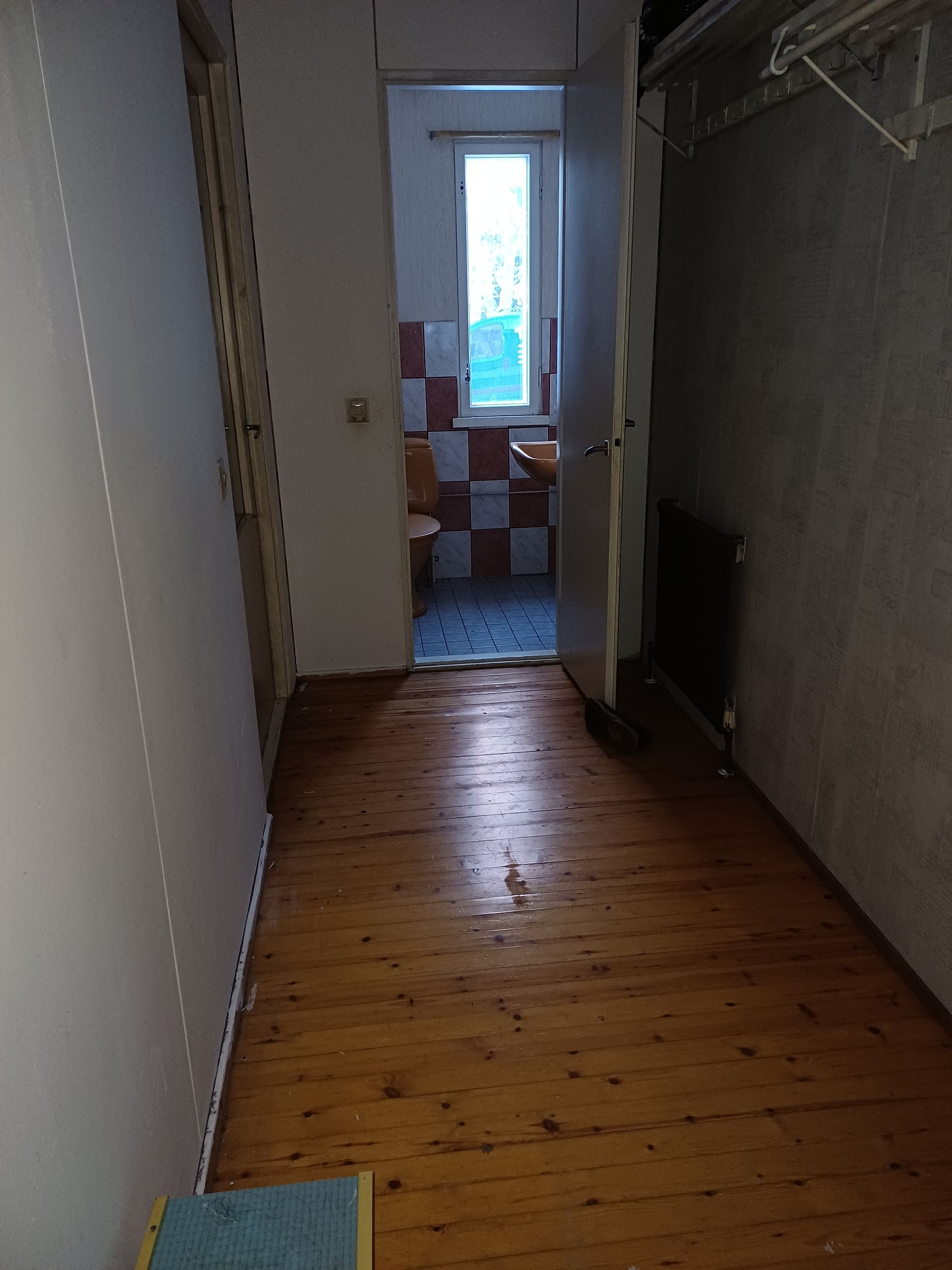 Image 34/43