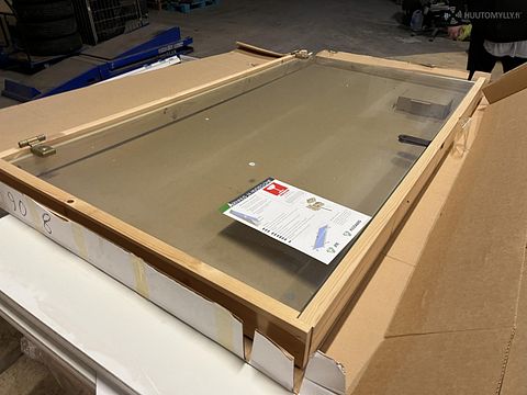 Image 1/4