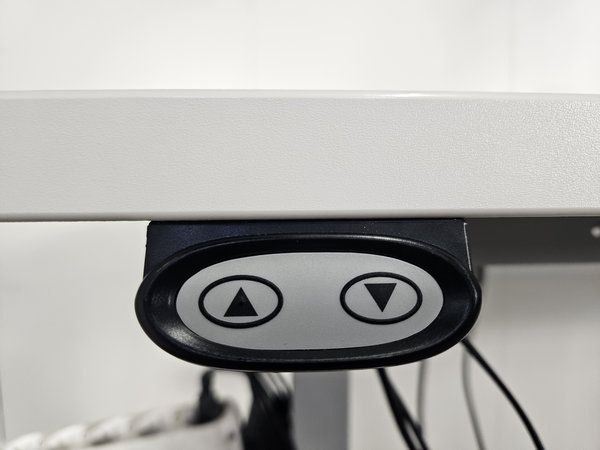 Image 3/8