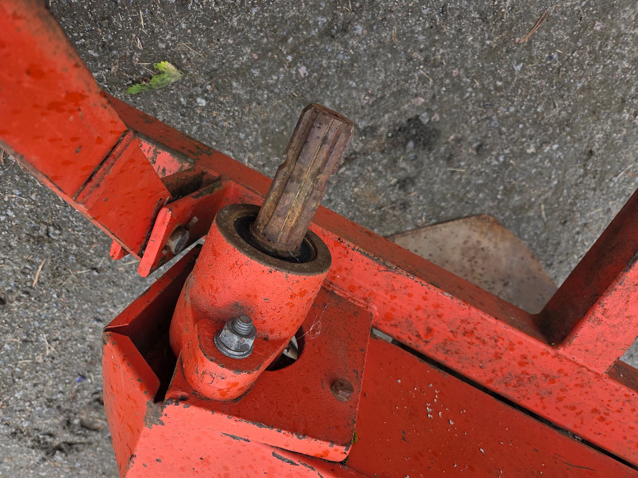 Image 6/8