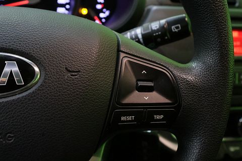 Image 11/33