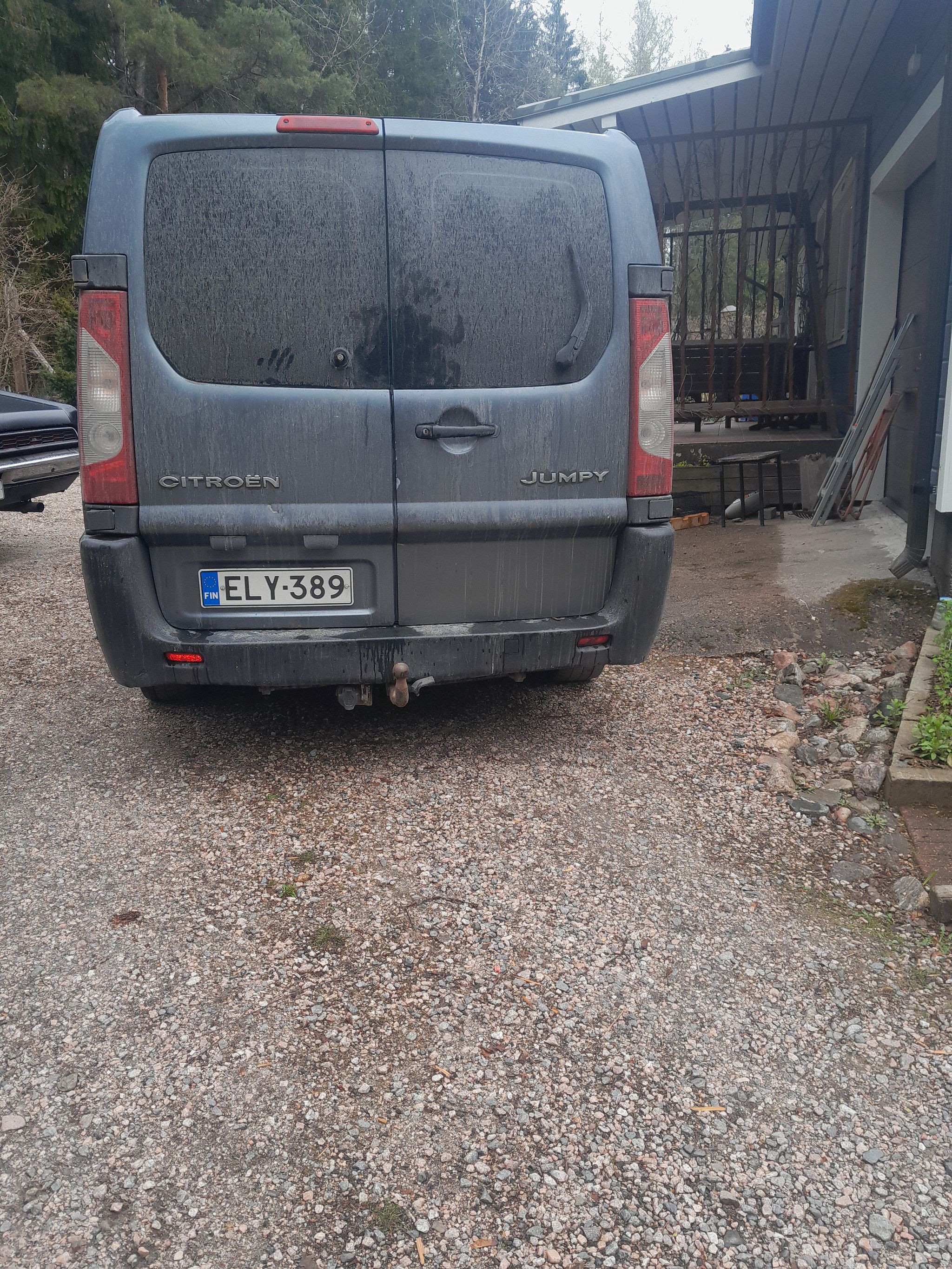 Image 3/12