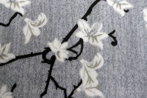 Image 4/8