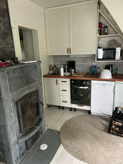 Image 8/25