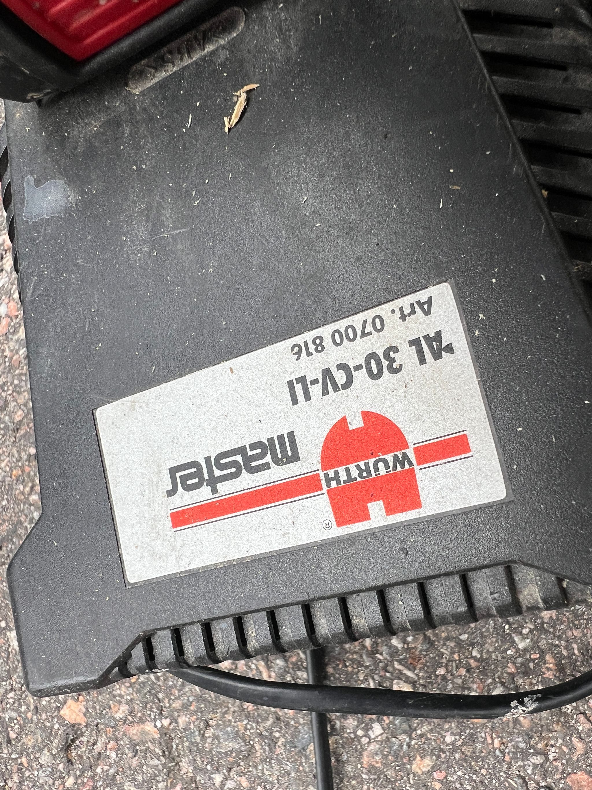 Image 6/14