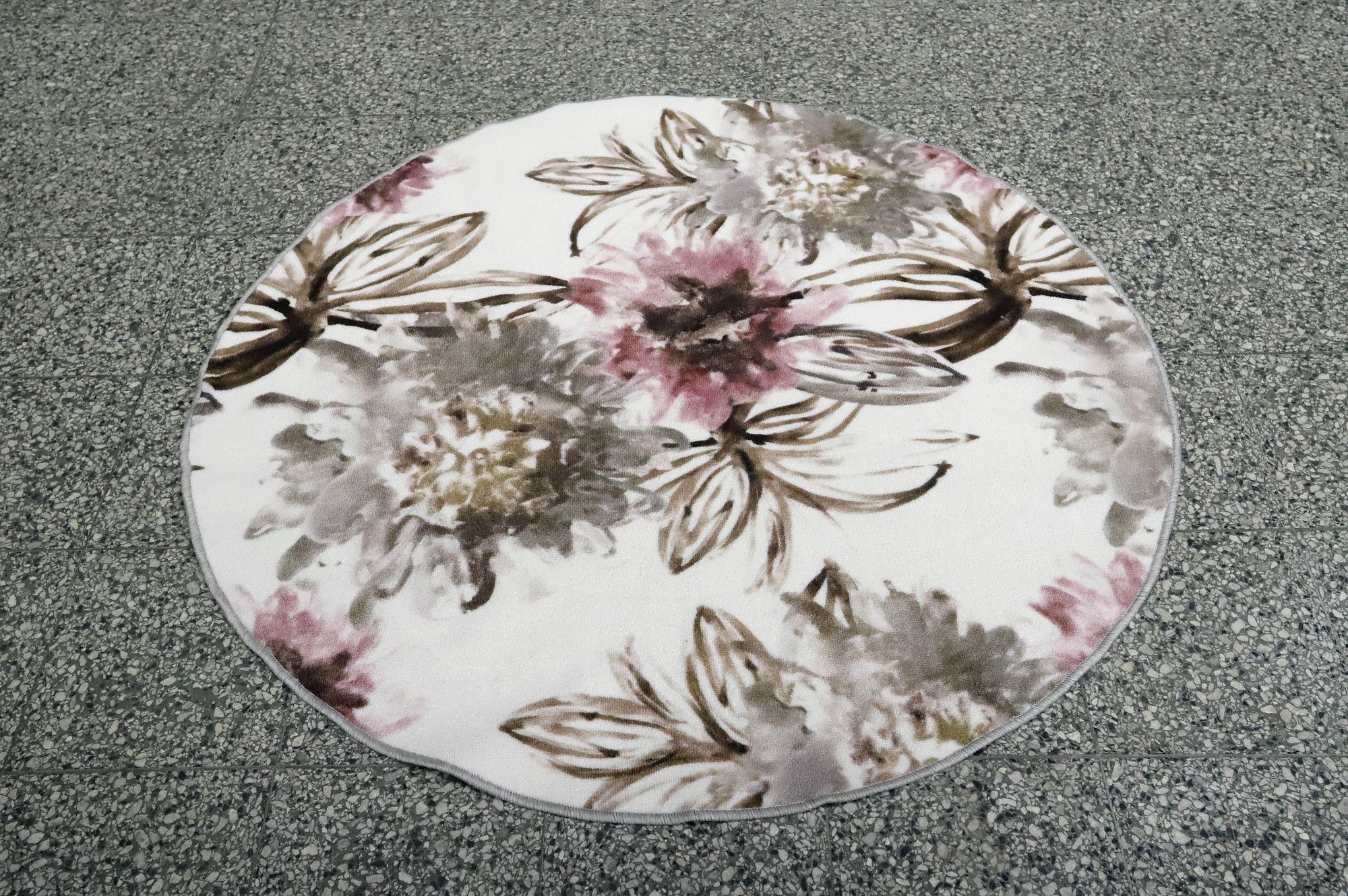 Image 1/9
