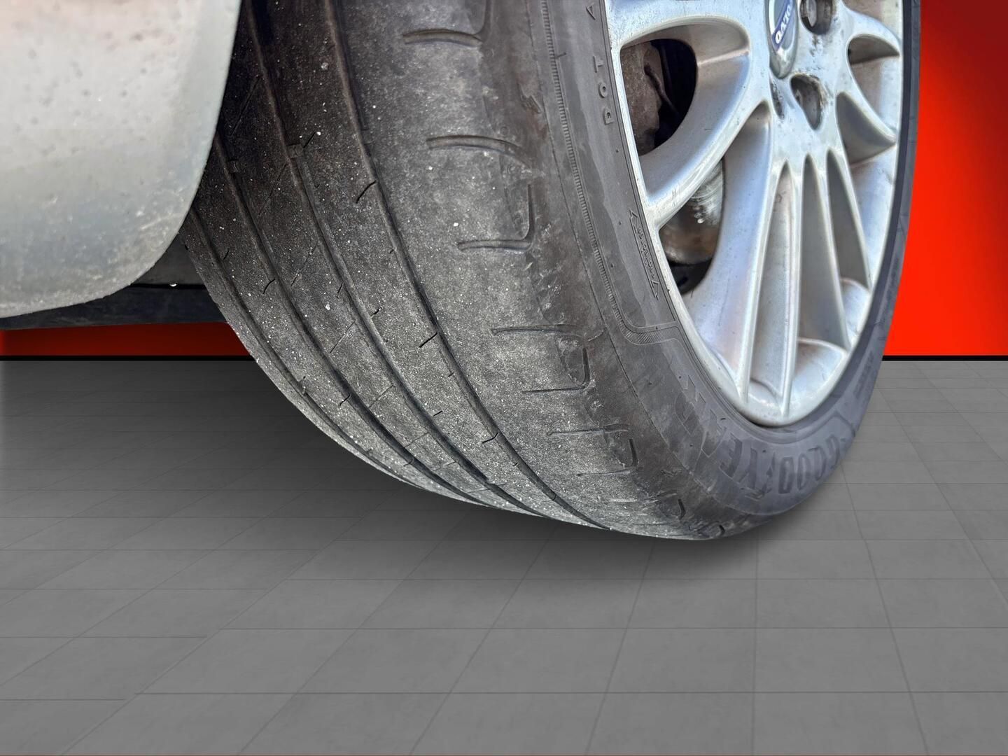 Kuva 9/32