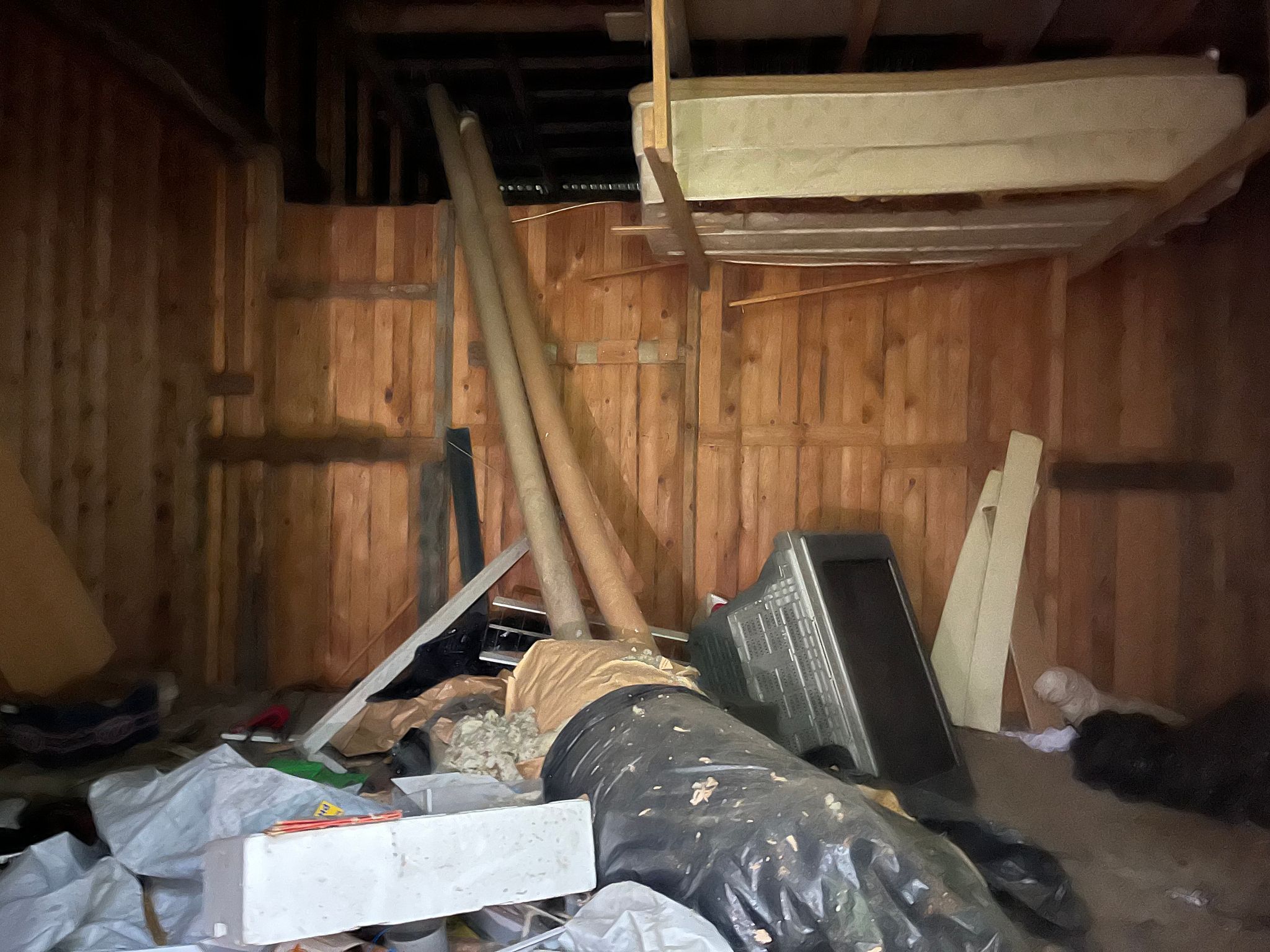 Image 17/19