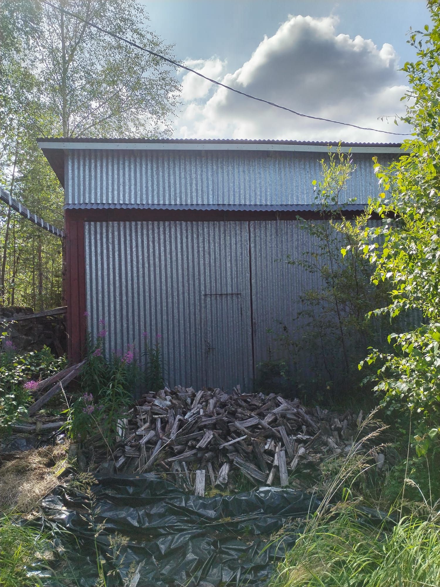 Image 8/8