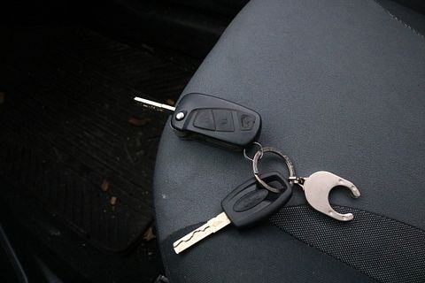 Image 13/23