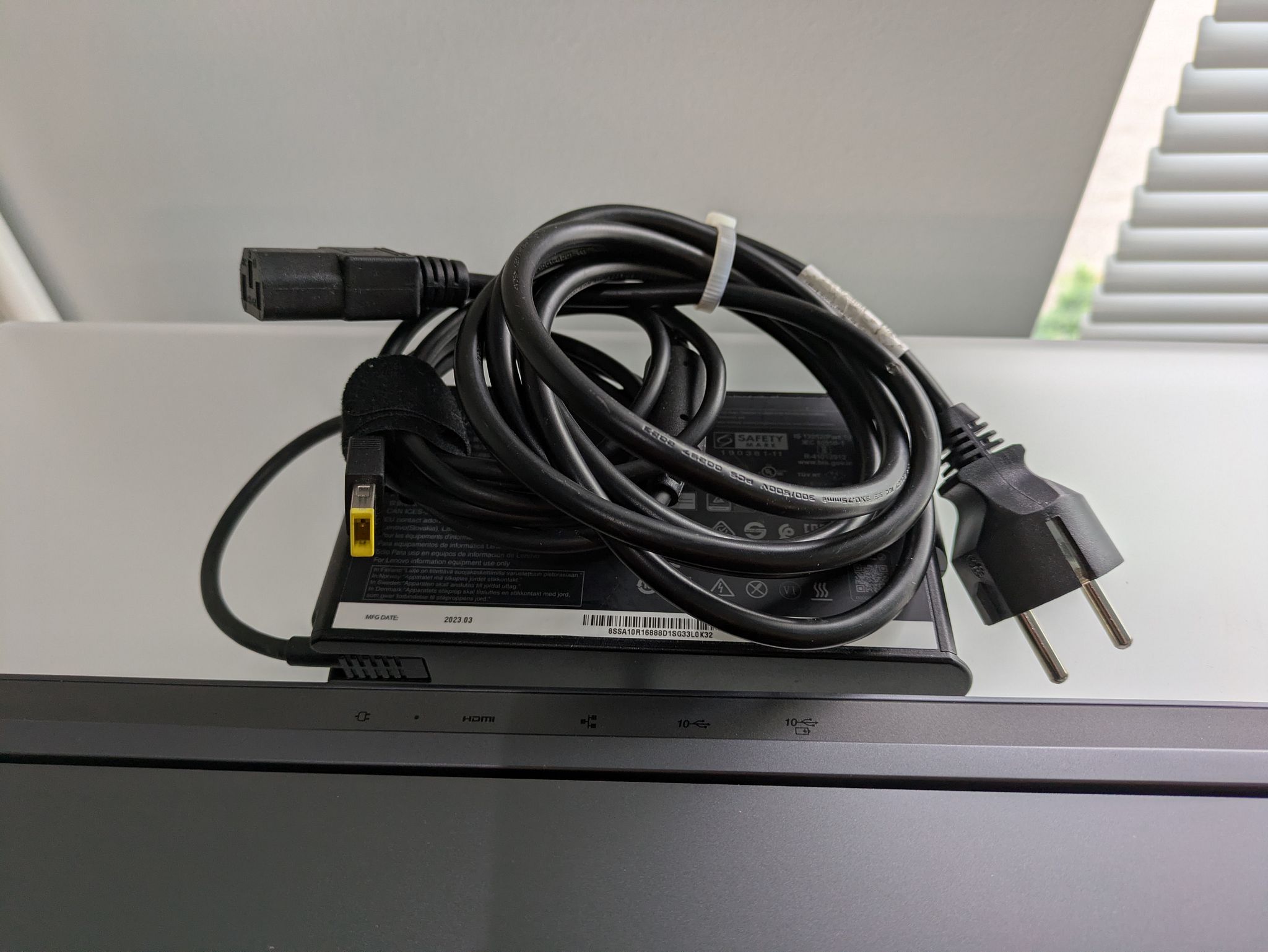 Image 10/13