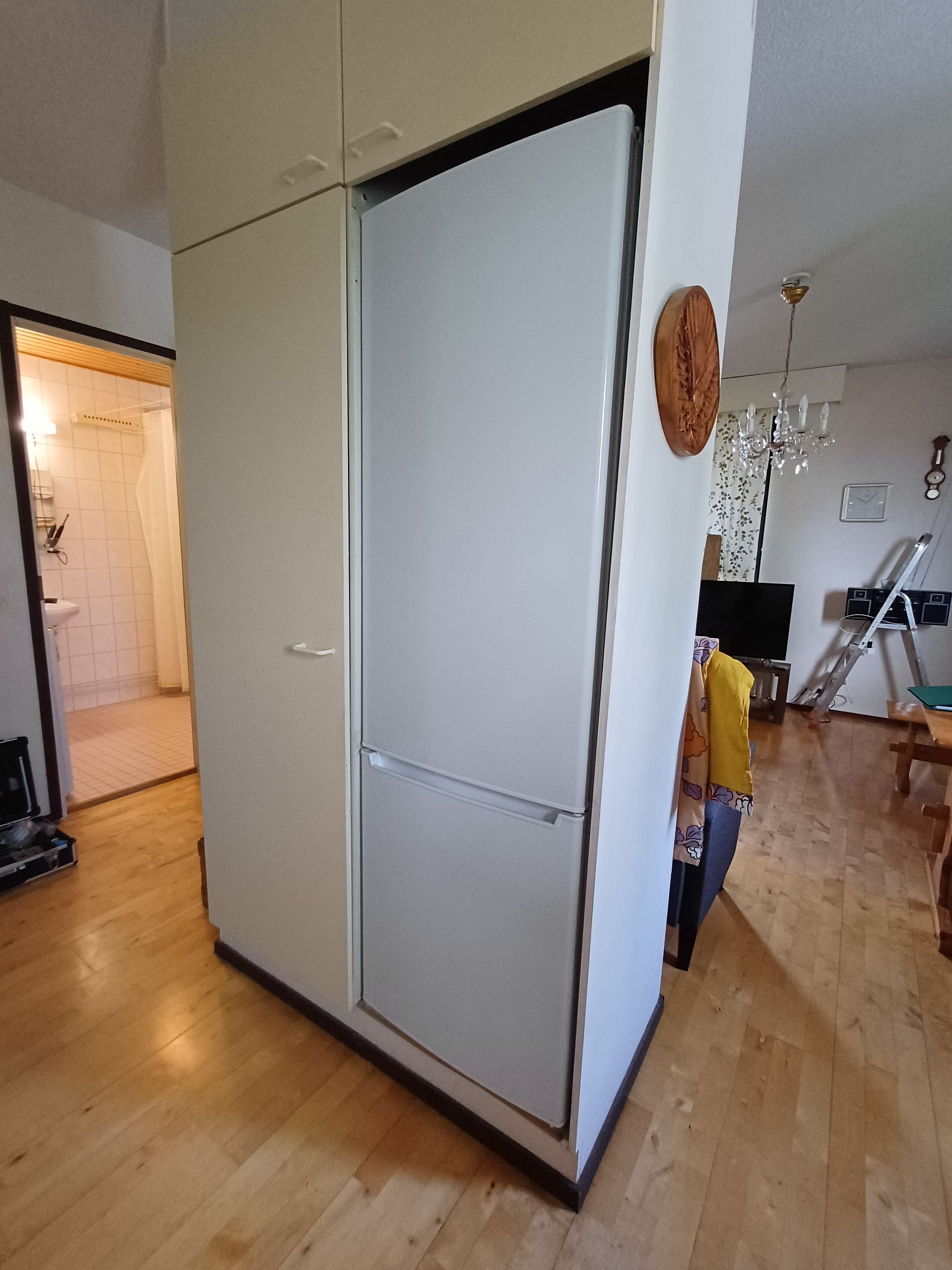 Image 23/33