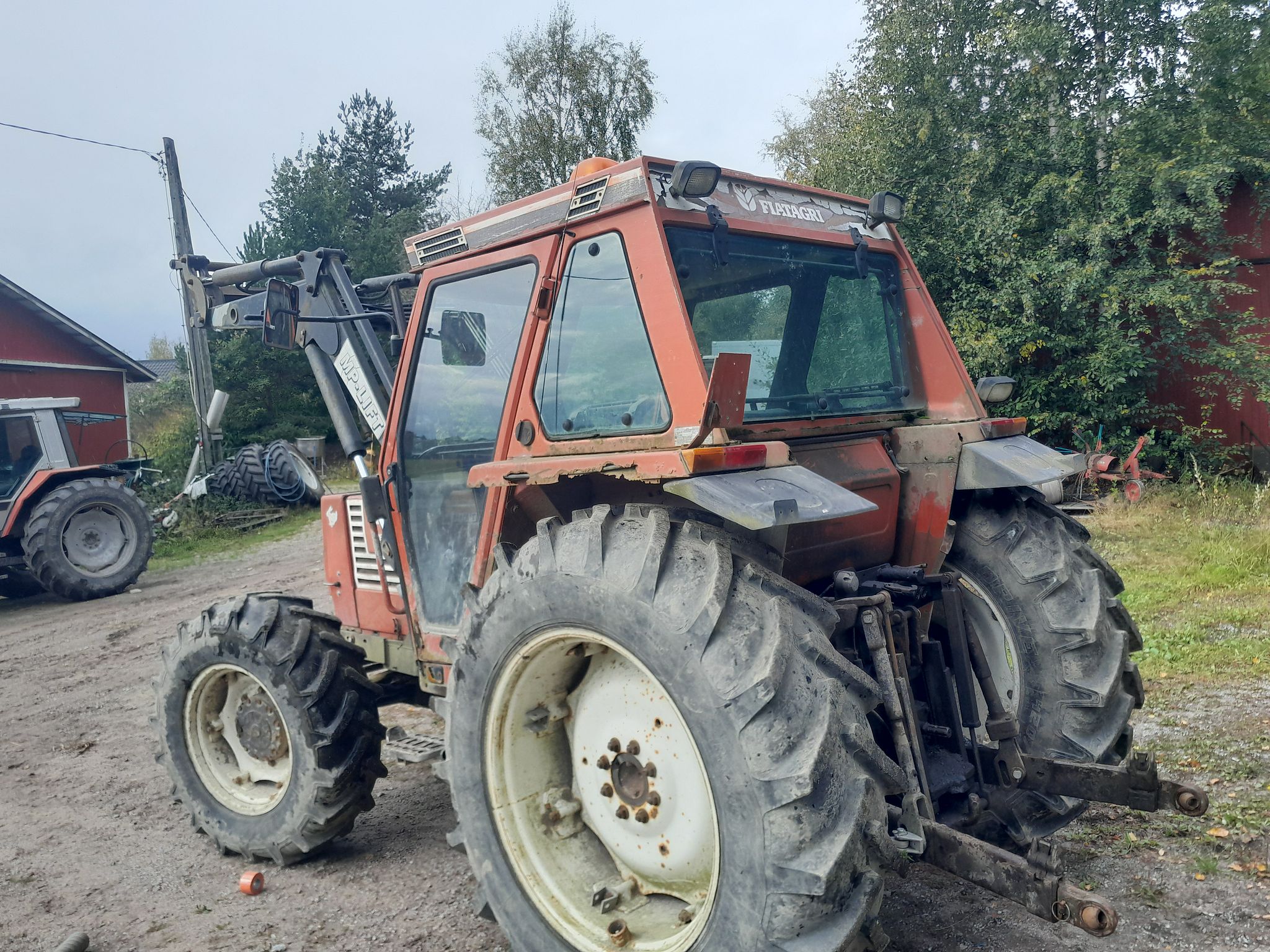 Image 4/14