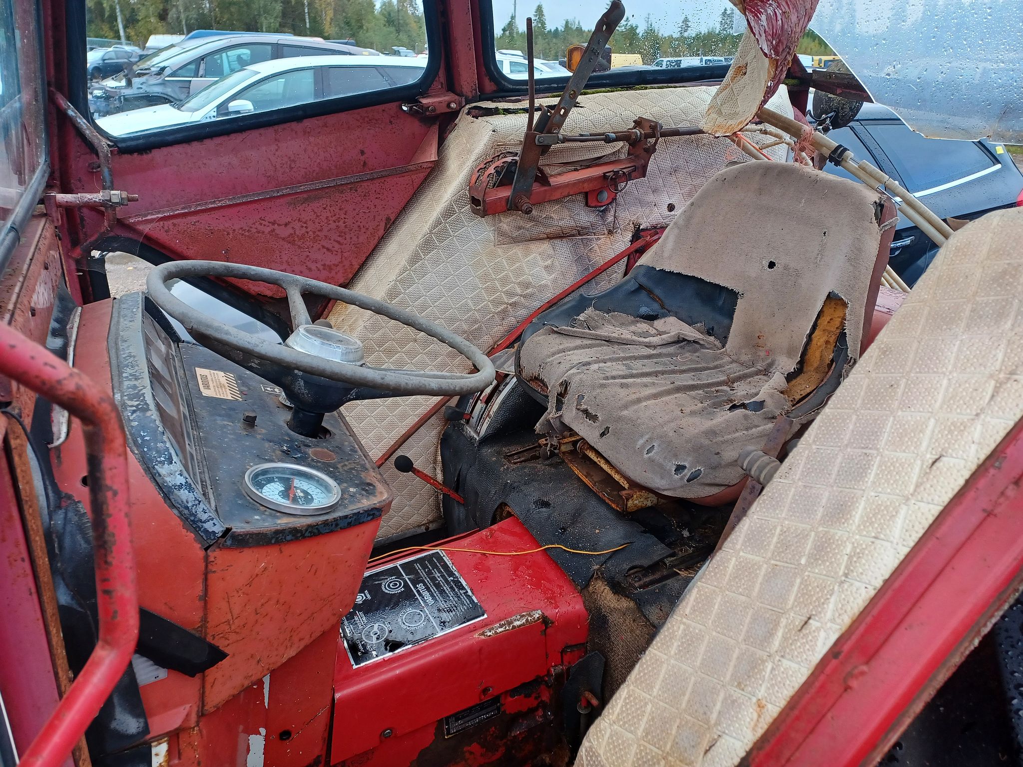 Image 8/16