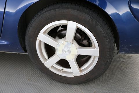 Image 10/28