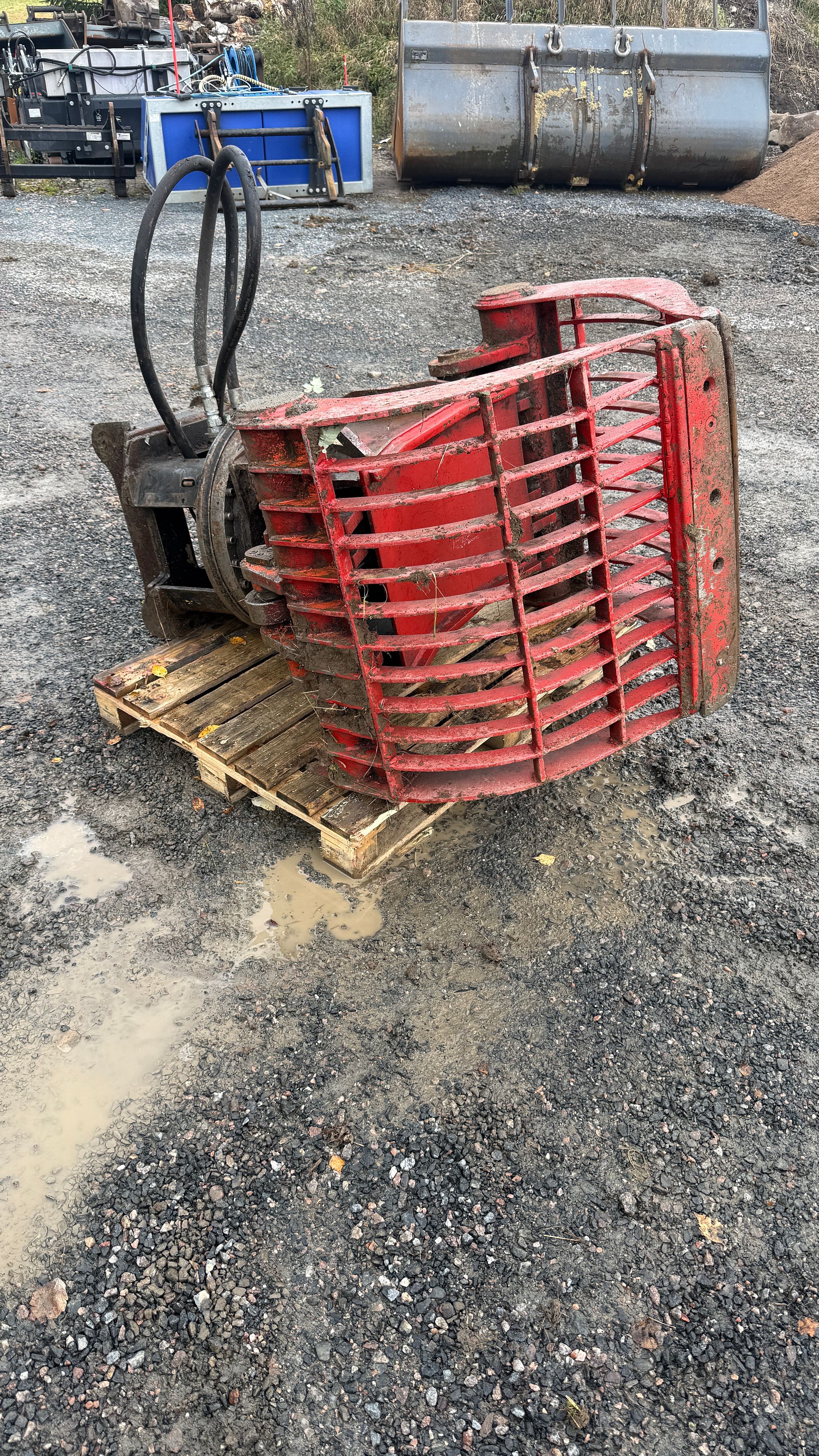 Image 6/7