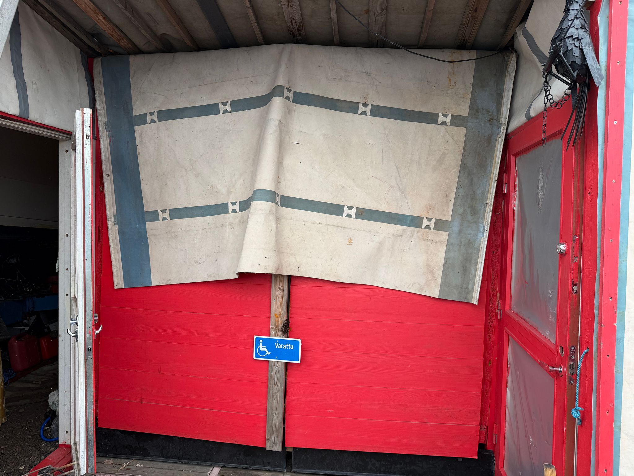 Image 44/44