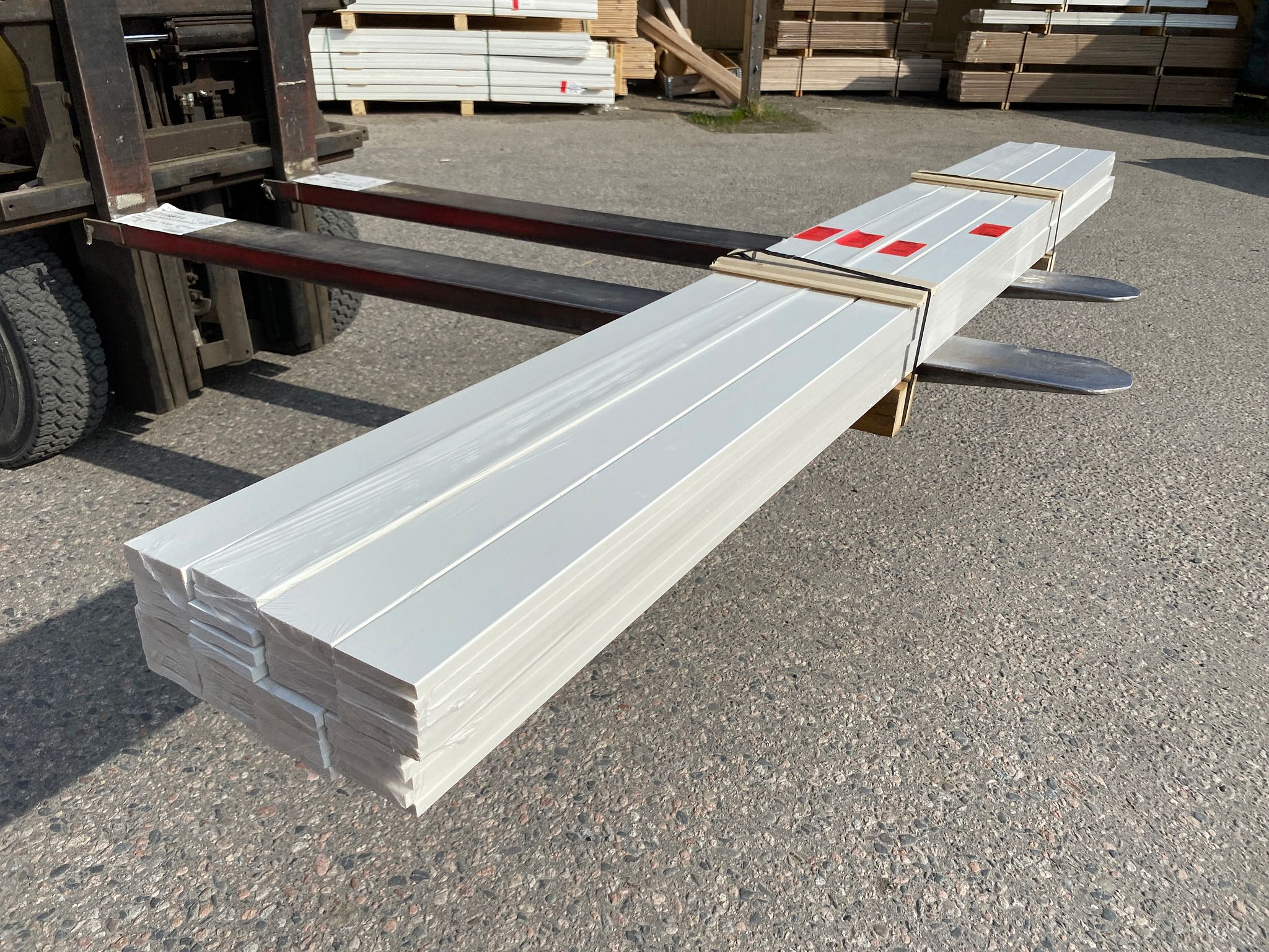 Rakennustarvikkeet Huutokaupat