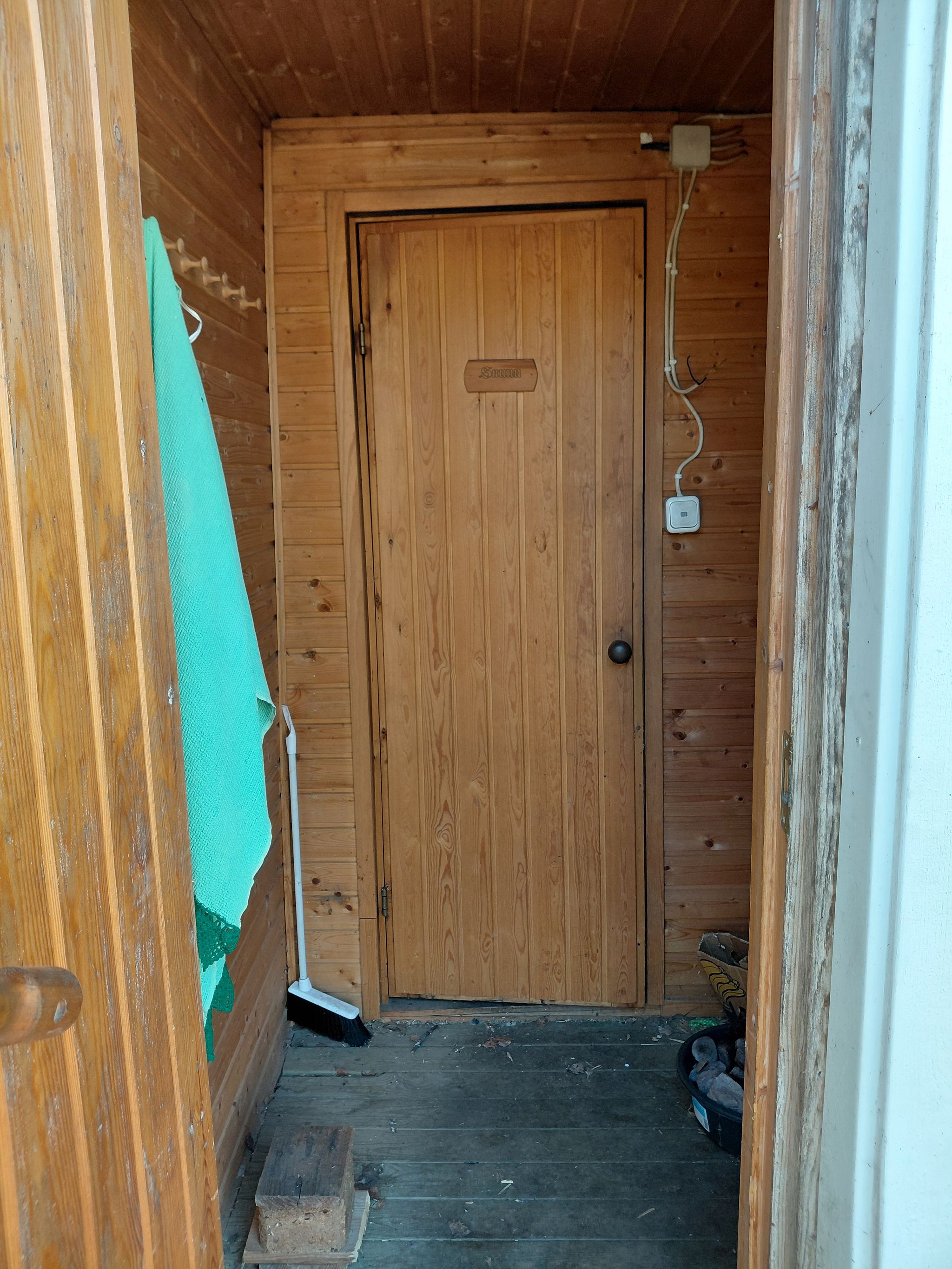 Image 47/52