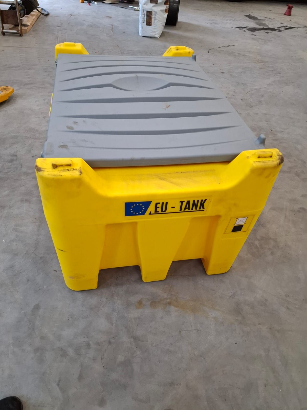 Image 10/10