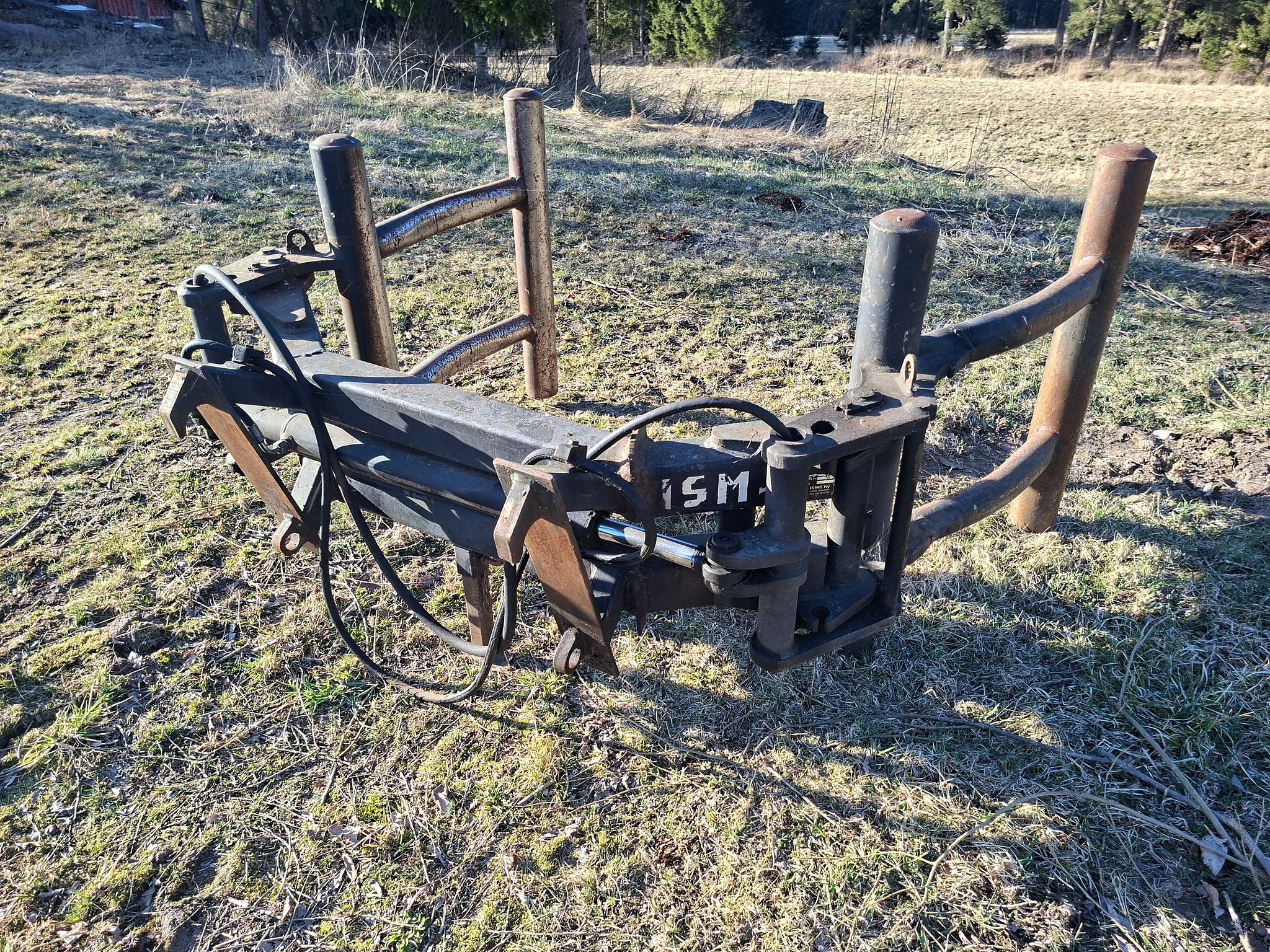 Image 4/10