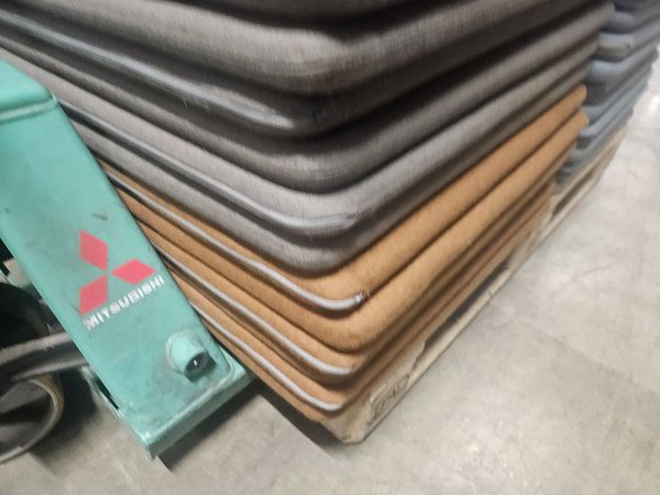 Image 6/20