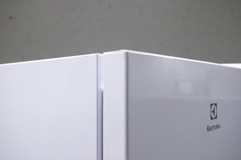 Image 4/18