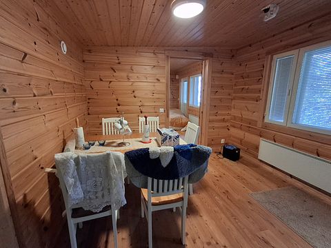 Image 9/56
