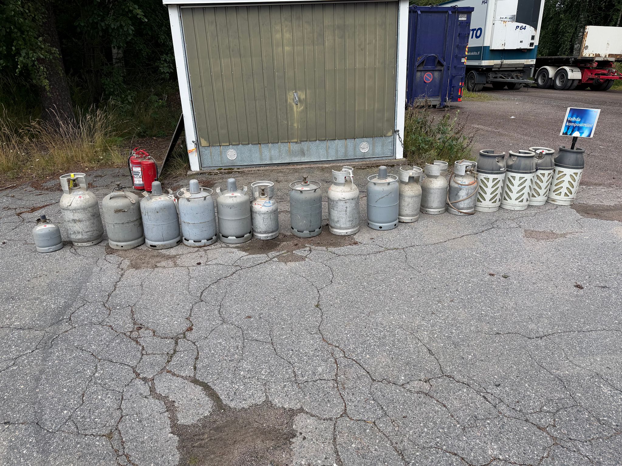 Image 1/6