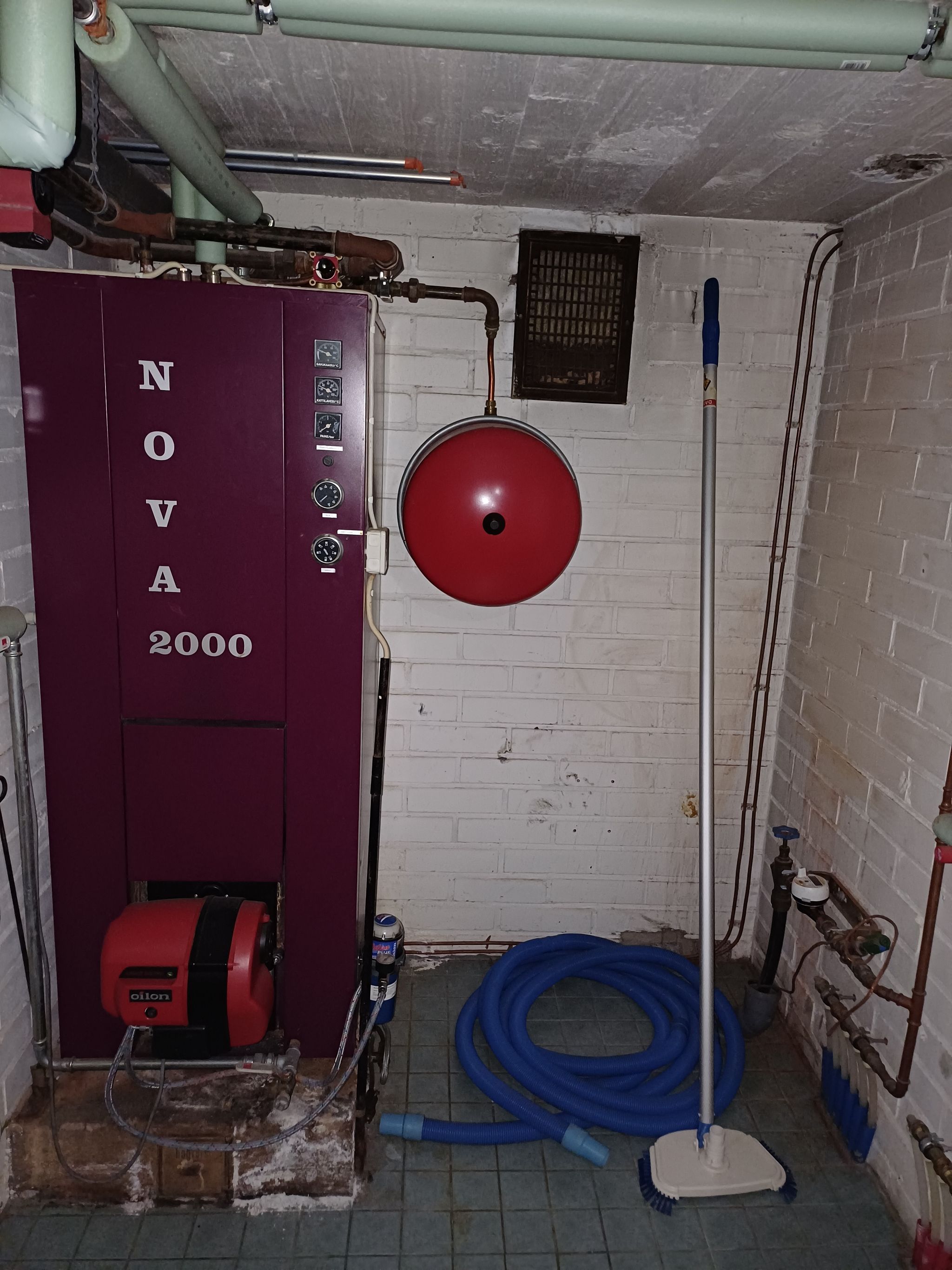 Image 29/30