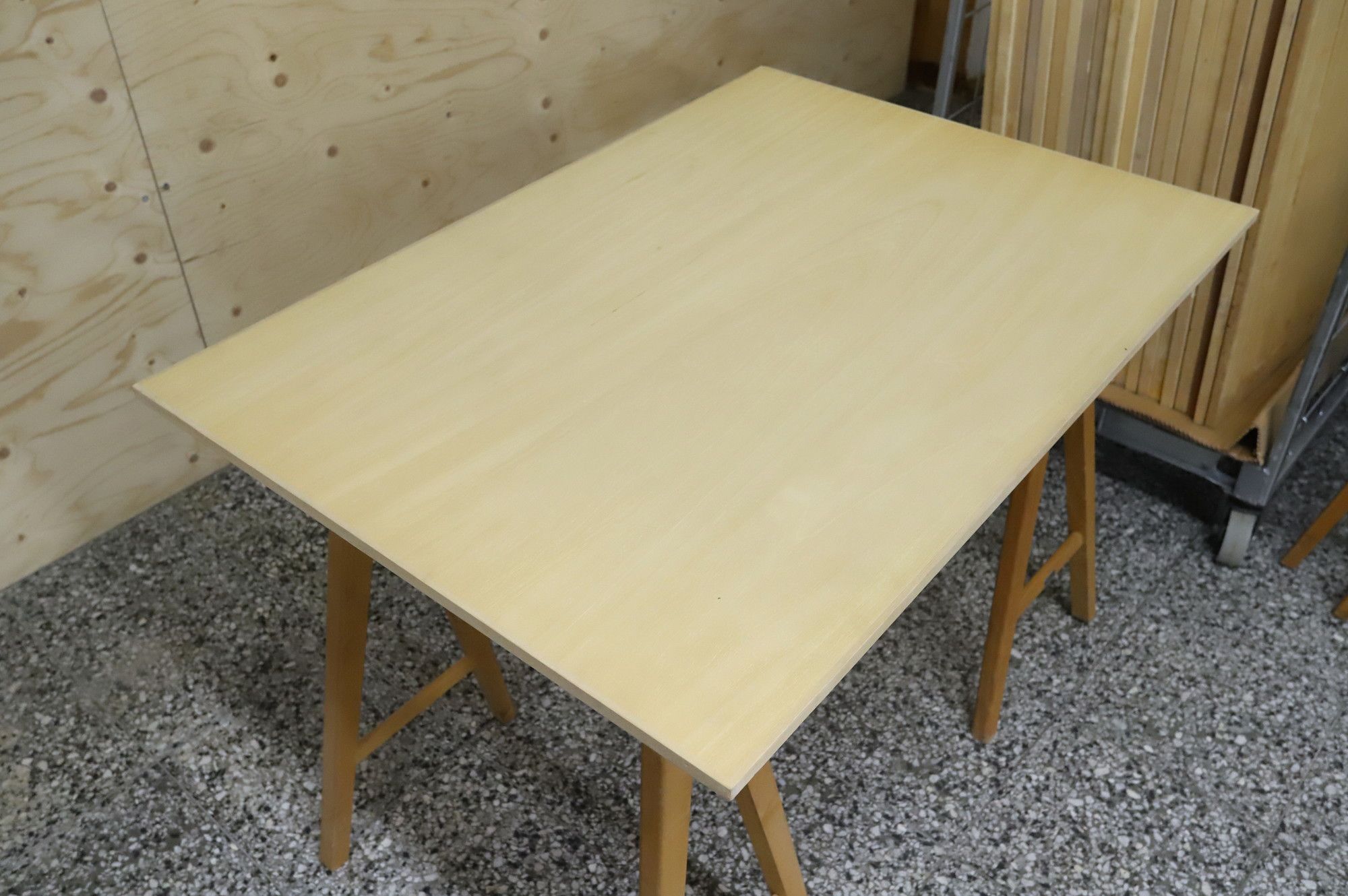 Image 4/12