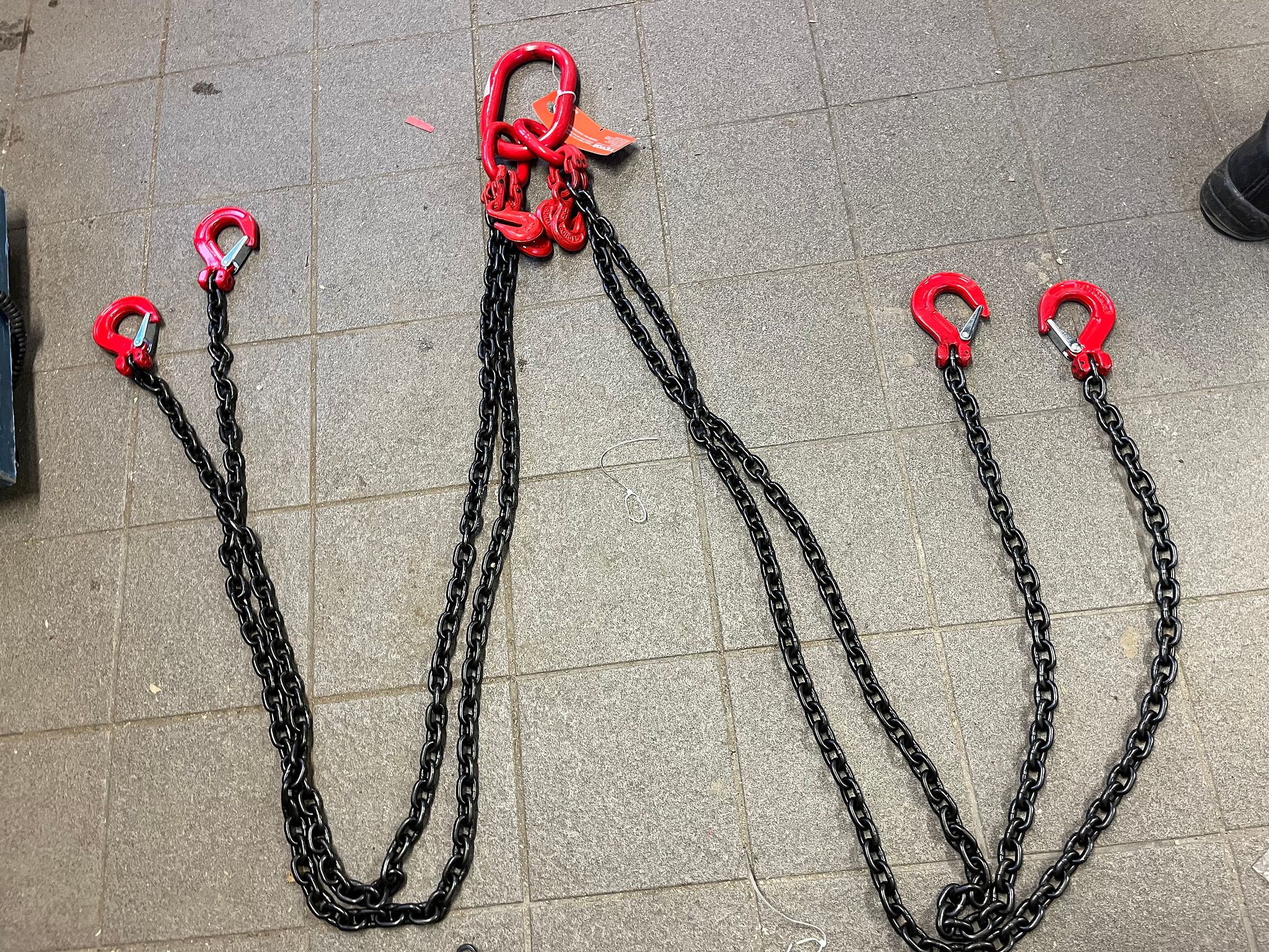 Image 1/7